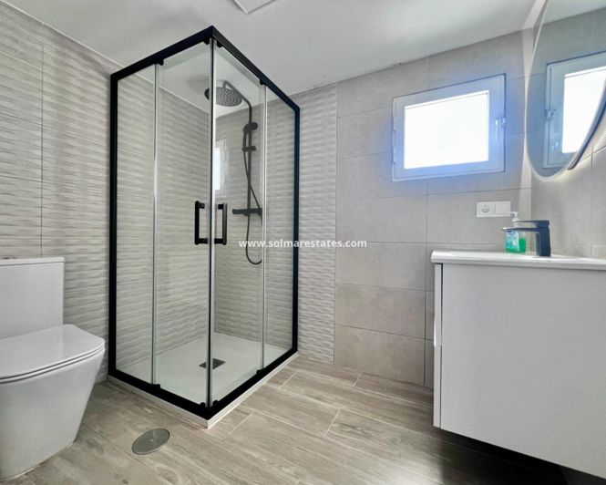 Image No.39-5 Bed Villa for sale