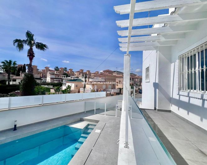 Image No.5-5 Bed Villa for sale