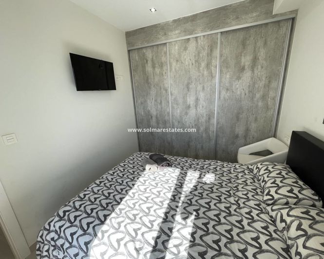 Image No.23-2 Bed House for sale