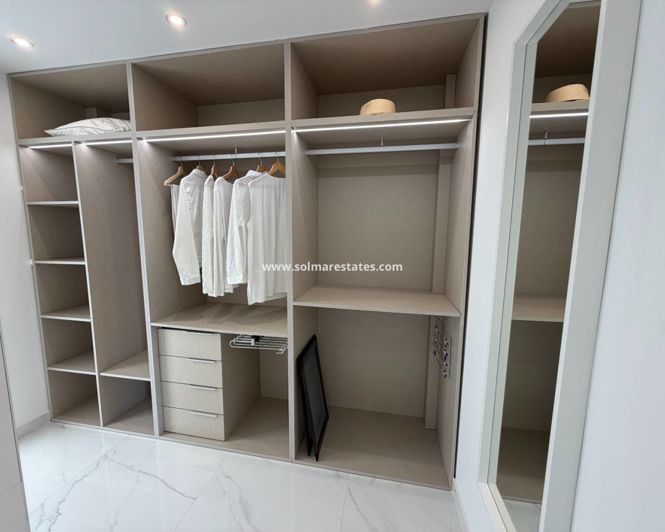 Image No.19-3 Bed Villa for sale