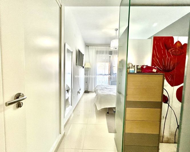 Image No.21-2 Bed Apartment for sale