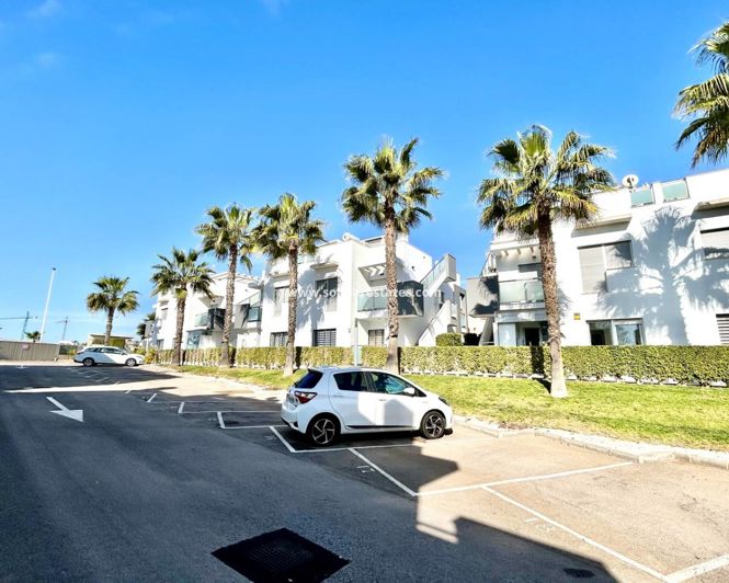 Image No.35-2 Bed Apartment for sale