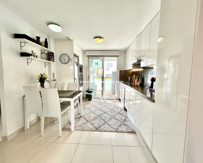 Image No.5-2 Bed Apartment for sale