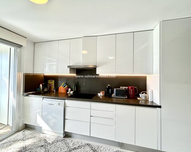 Image No.7-2 Bed Apartment for sale