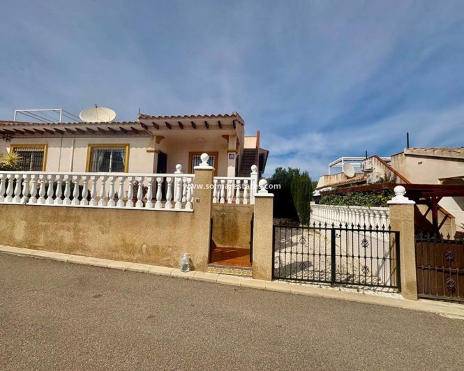 Image No.12-2 Bed Bungalow for sale