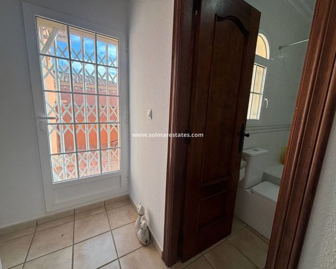 Image No.17-3 Bed Villa for sale