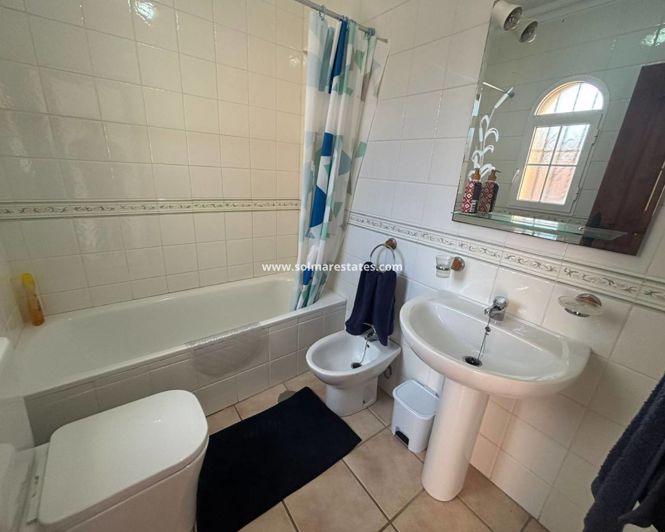 Image No.8-3 Bed Villa for sale