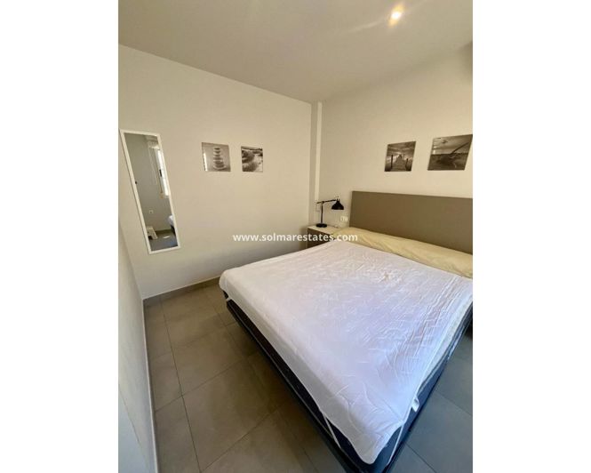 Image No.32-2 Bed Apartment for sale