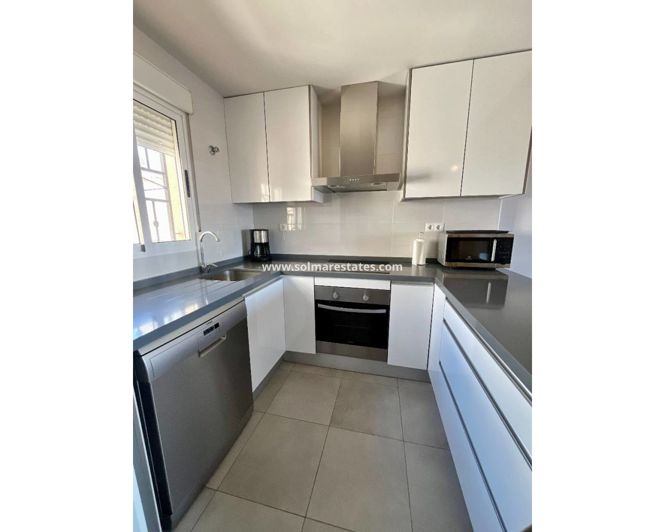 Image No.4-2 Bed Apartment for sale