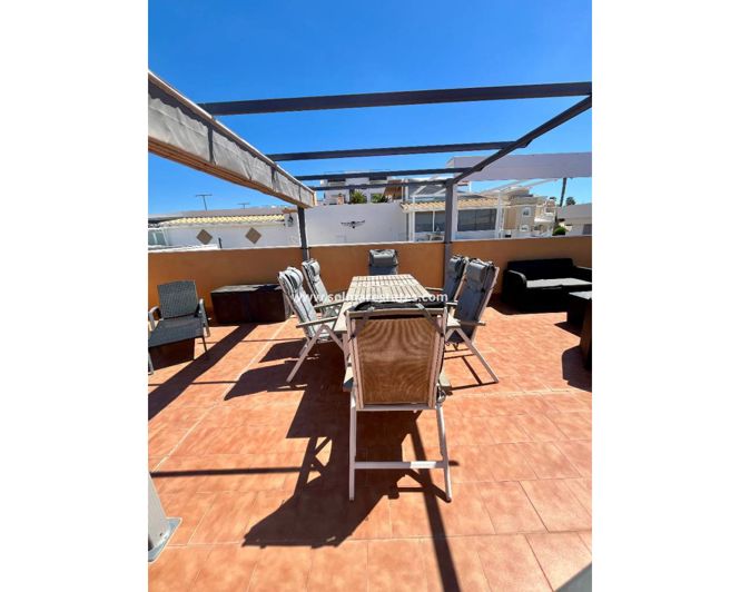 Image No.40-2 Bed Apartment for sale