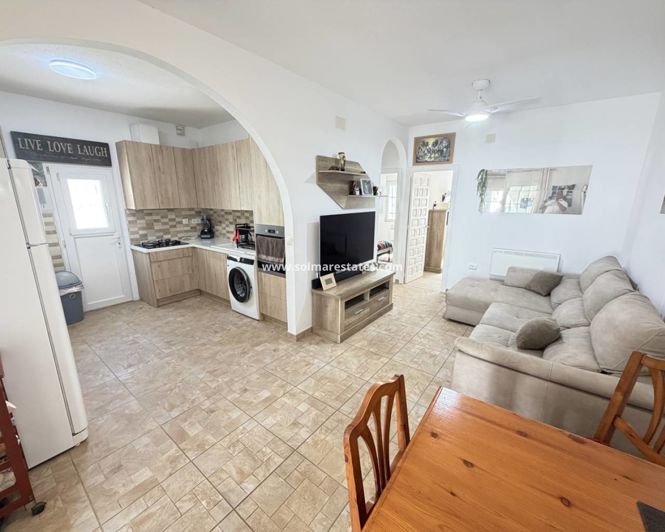 Image No.9-2 Bed Bungalow for sale