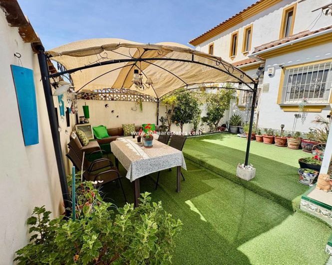 Image No.11-3 Bed Quad for sale