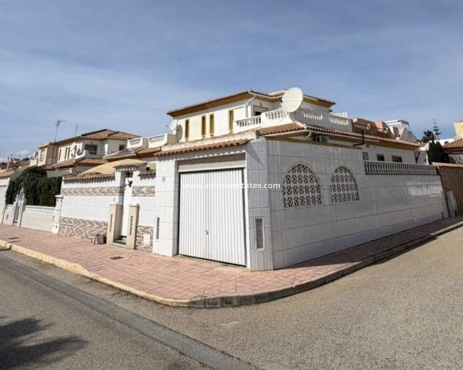 Image No.13-3 Bed Quad for sale