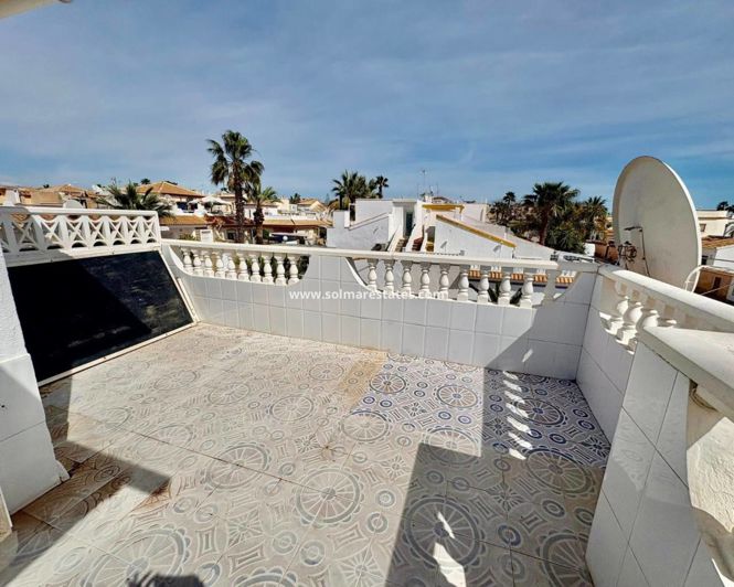 Image No.18-3 Bed Quad for sale