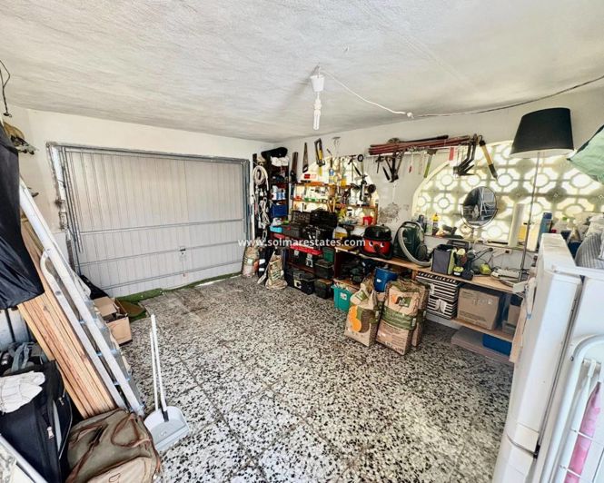 Image No.19-3 Bed Quad for sale