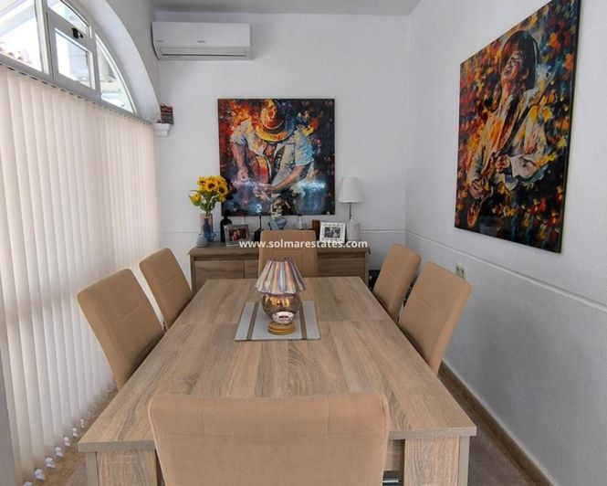 Image No.19-3 Bed Villa for sale