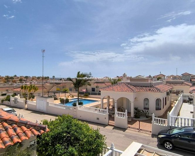 Image No.26-3 Bed Villa for sale