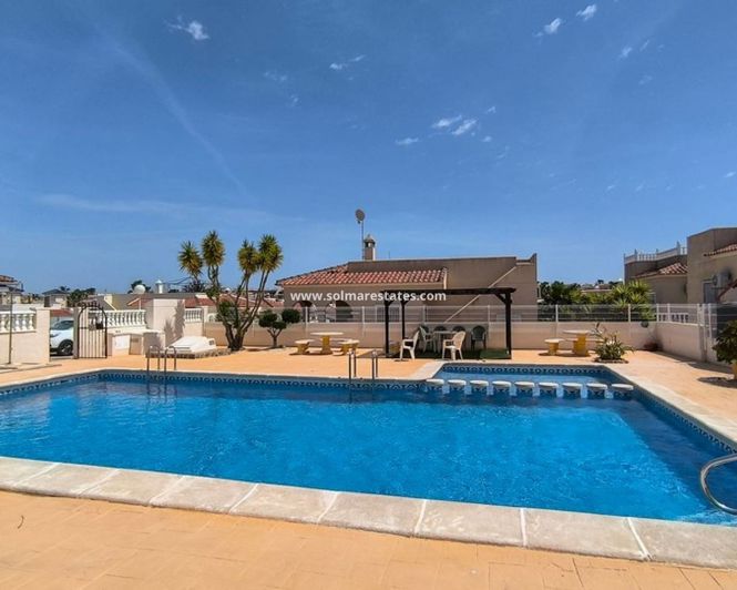 Image No.33-3 Bed Villa for sale