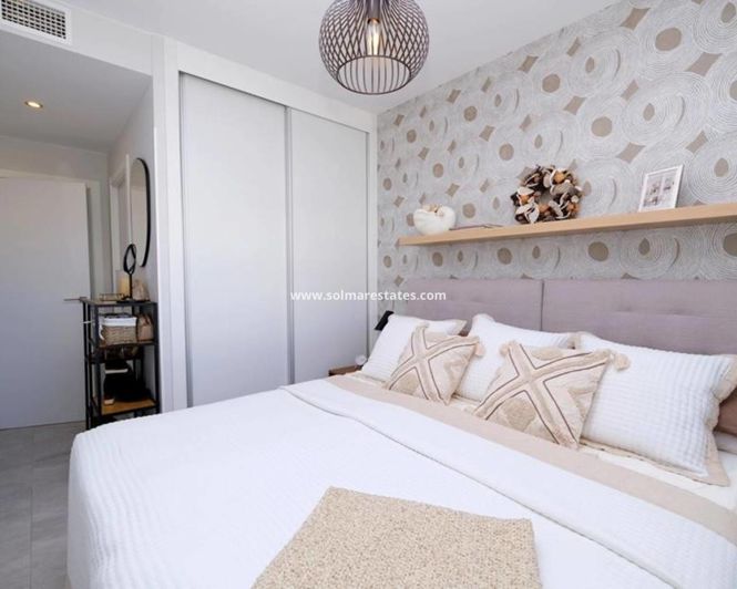 Image No.11-2 Bed Apartment for sale