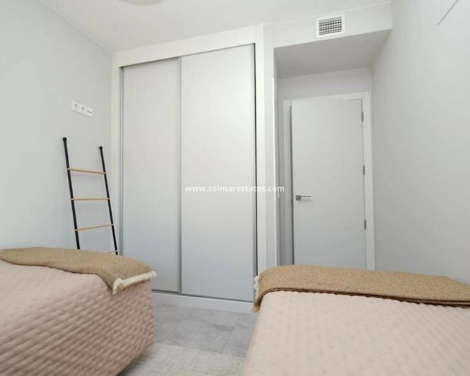 Image No.15-2 Bed Apartment for sale