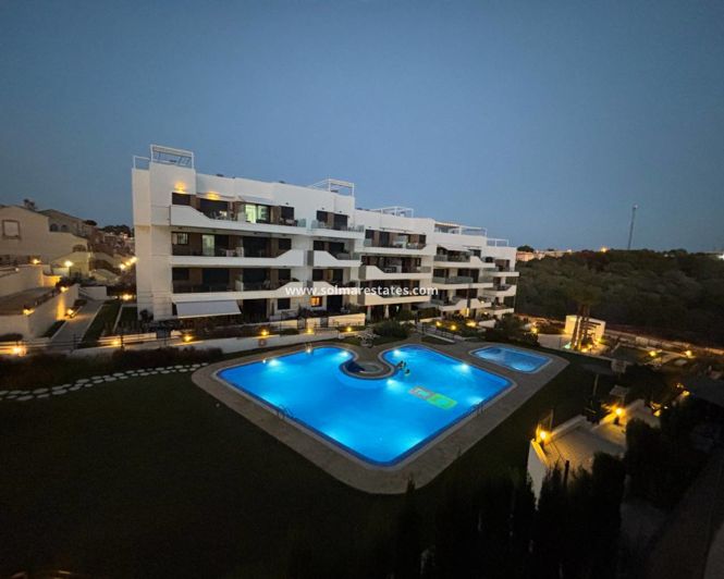 Image No.20-2 Bed Apartment for sale