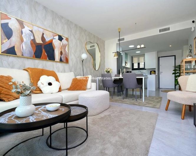 Image No.4-2 Bed Apartment for sale