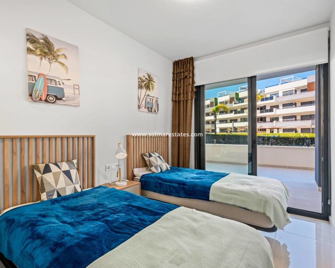 Image No.18-3 Bed Apartment for sale