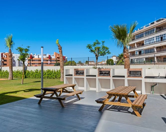 Image No.37-3 Bed Apartment for sale