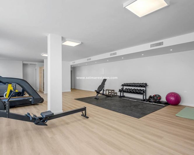 Image No.41-3 Bed Apartment for sale