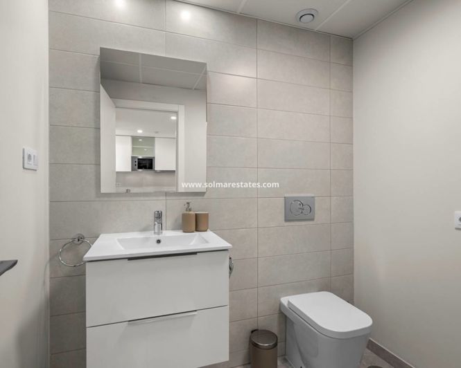 Image No.9-Appartement de 2 chambres à vendre à Villamartin