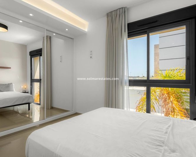 Image No.21-3 Bed Villa for sale