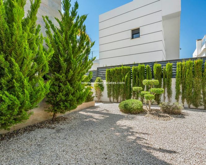 Image No.33-3 Bed Villa for sale