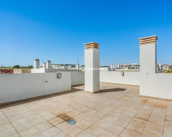 Image No.37-3 Bed Villa for sale