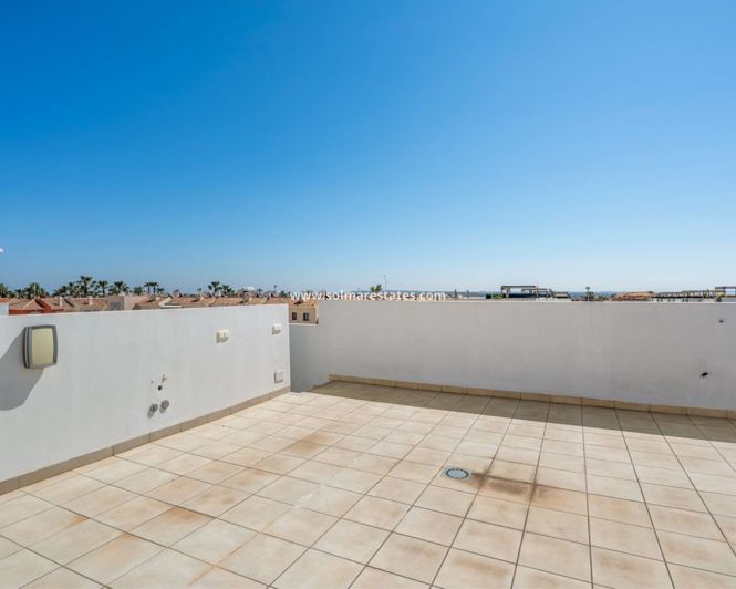 Image No.38-3 Bed Villa for sale