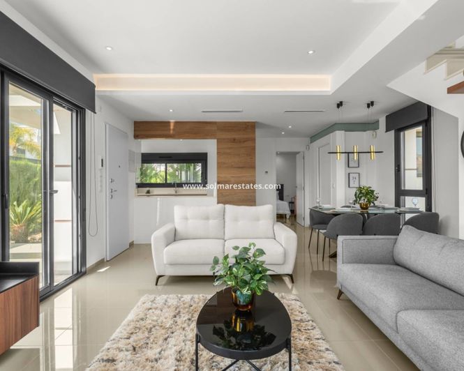 Image No.6-3 Bed Villa for sale