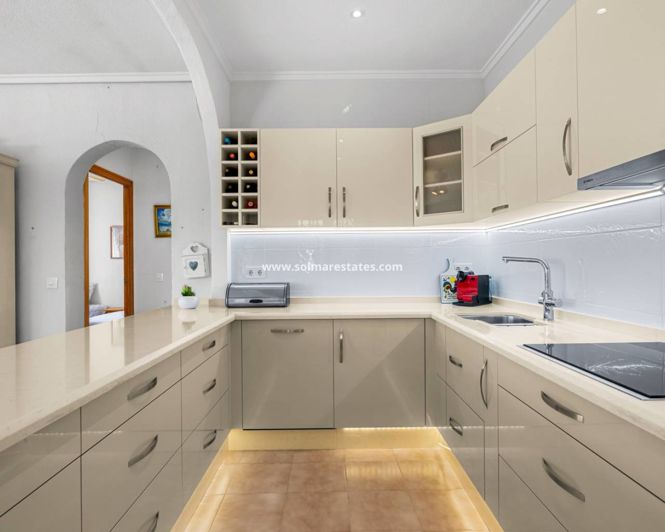 Image No.9-2 Bed Villa for sale