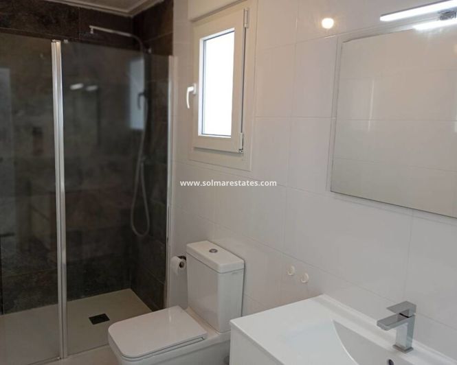 Image No.21-3 Bed Villa for sale