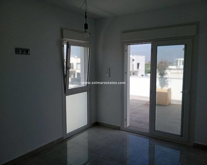 Image No.22-3 Bed Villa for sale