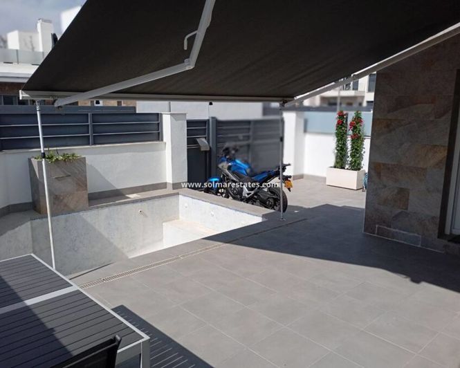 Image No.24-3 Bed Villa for sale