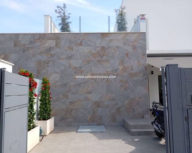 Image No.9-3 Bed Villa for sale