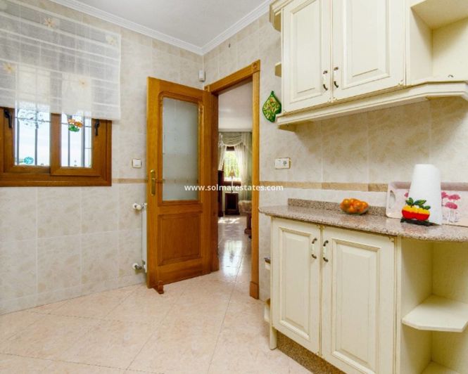 Image No.17-2 Bed Villa for sale