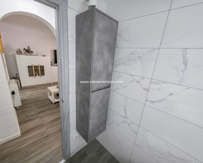 Image No.23-2 Bed Apartment for sale