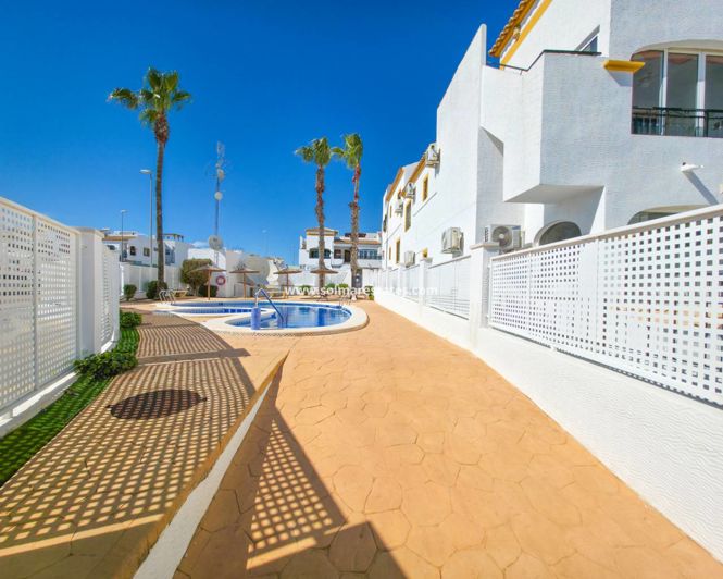 Image No.25-2 Bed Apartment for sale