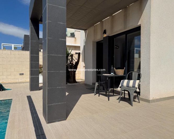 Image No.4-Villa de 3 chambres à vendre à Ciudad Quesada