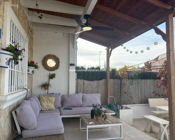 Image No.10-3 Bed Townhouse for sale