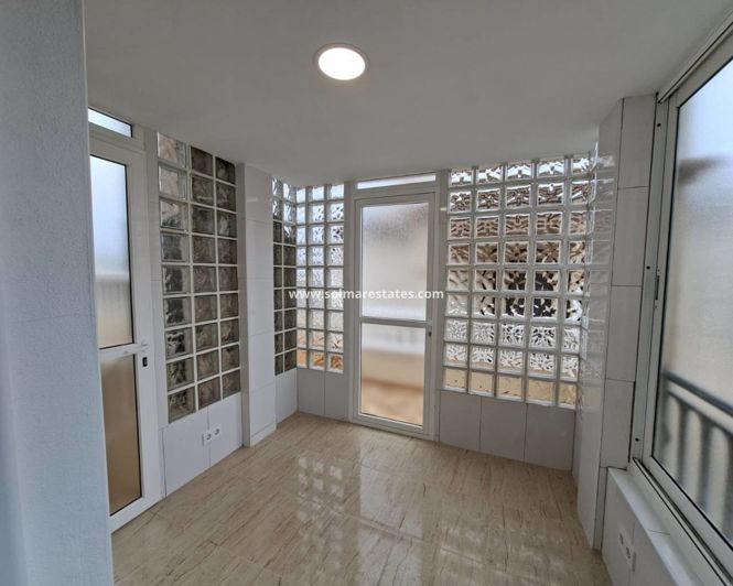 Image No.14-2 Bed Apartment for sale