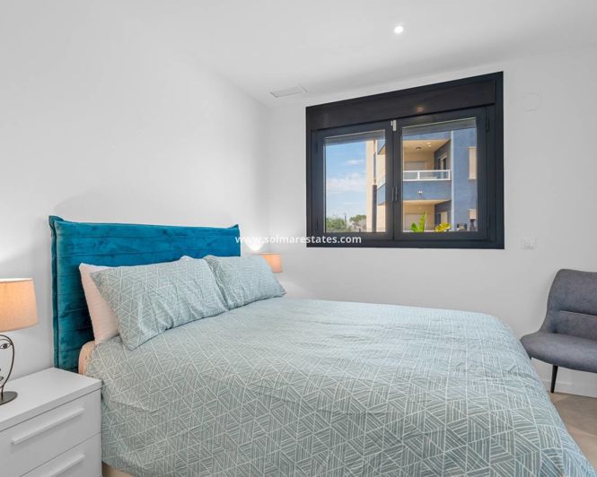 Image No.24-3 Bed Apartment for sale