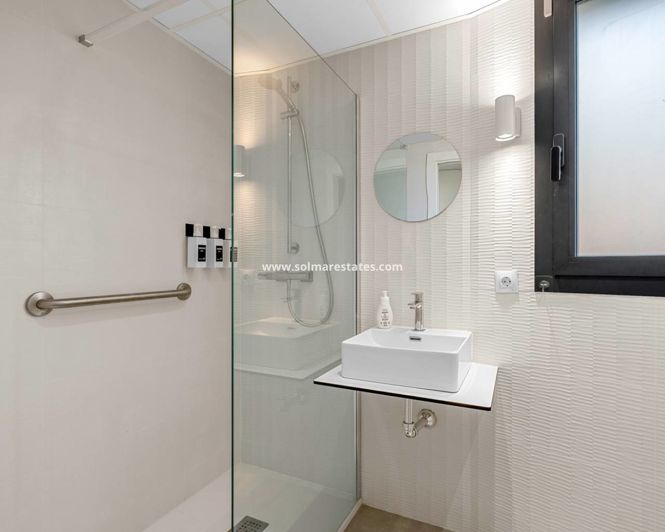 Image No.26-3 Bed Apartment for sale