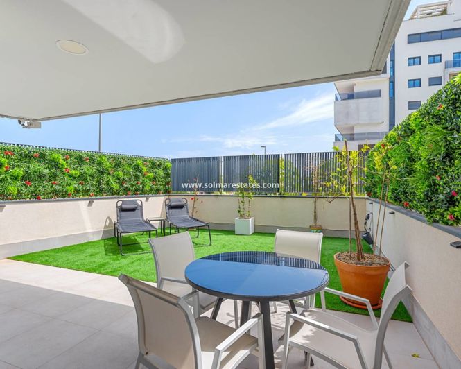 Image No.6-3 Bed Apartment for sale