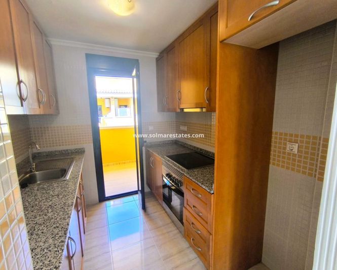Image No.3-2 Bed House for sale